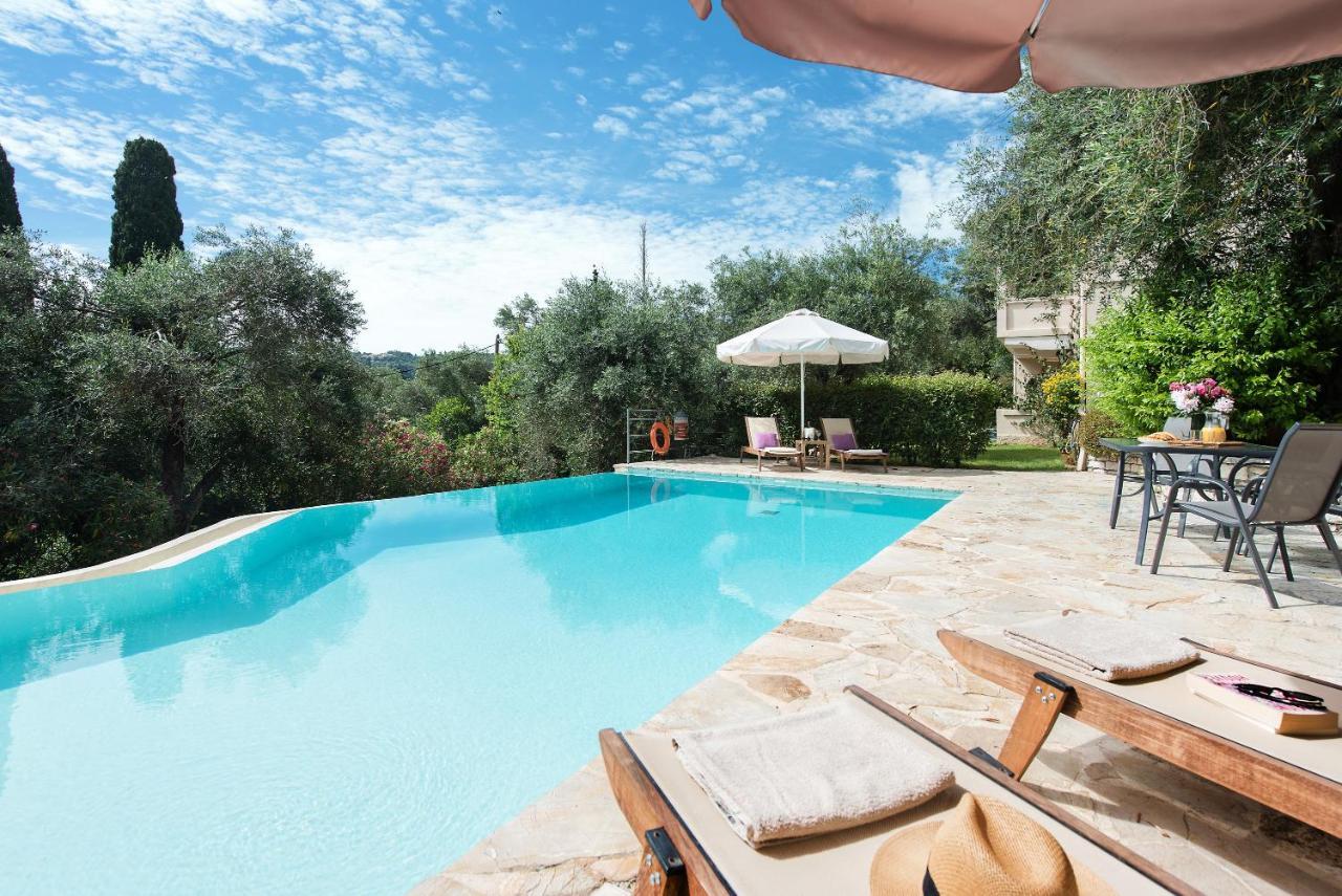 Villa Lofos Kassiopi Exterior foto